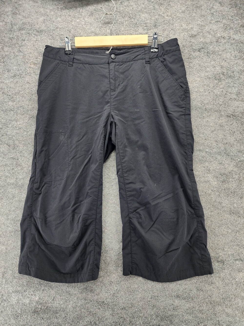 REI Crop Pants Womens 10 Black Nylon Hiking Outdoor